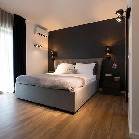 Marcante Family With A Pool