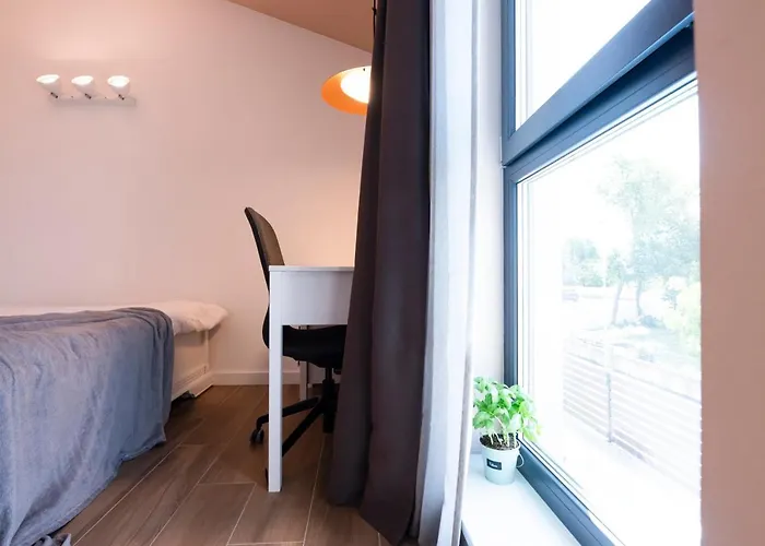 Peaceful Family In Apartman Poreč