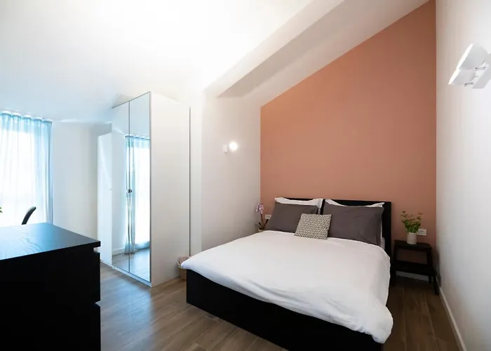 Peaceful Family In Poreč